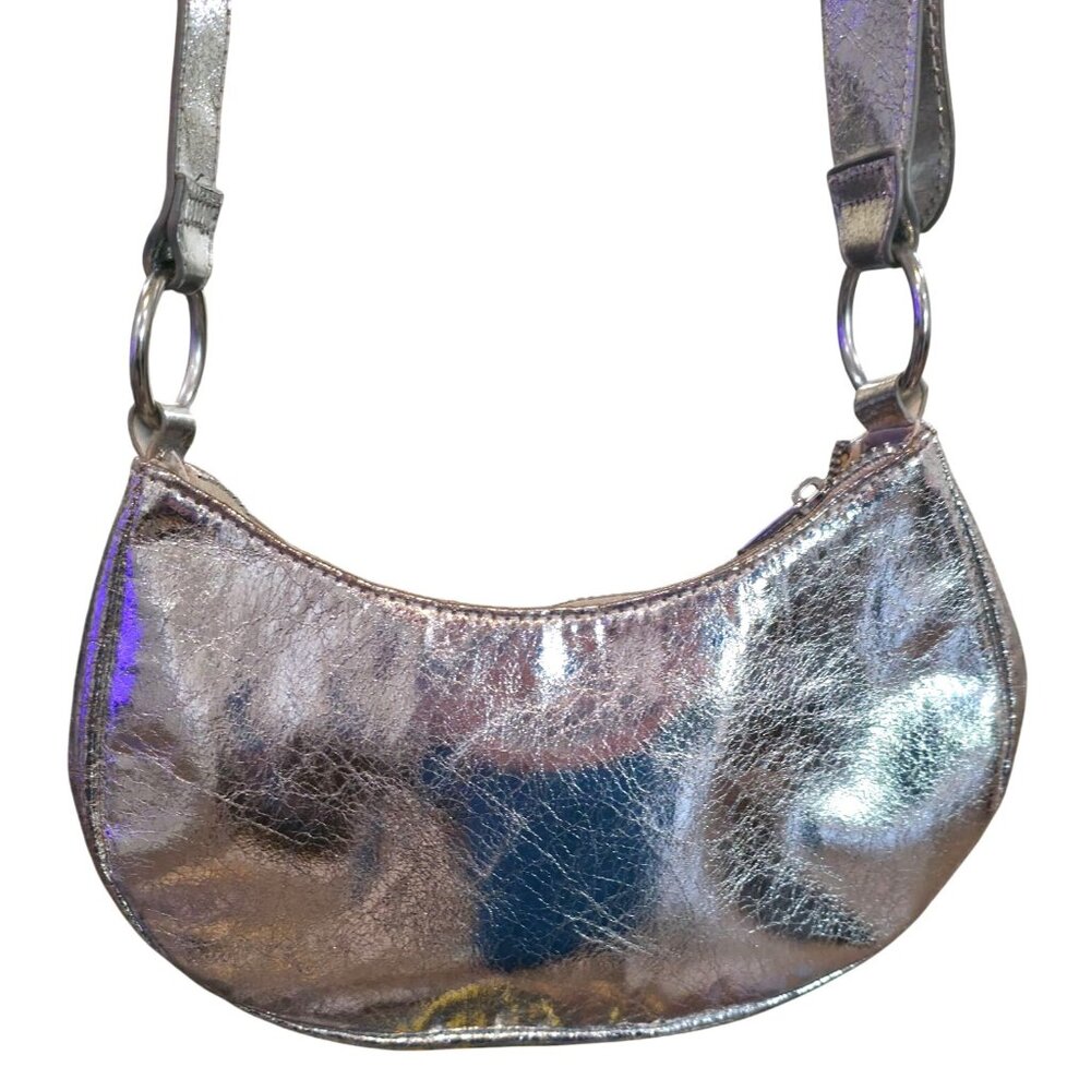 H & M Divided Metallic Silver Crossbody Bag With Adjustable Strap & Front Zipper - Picture 3 of 7